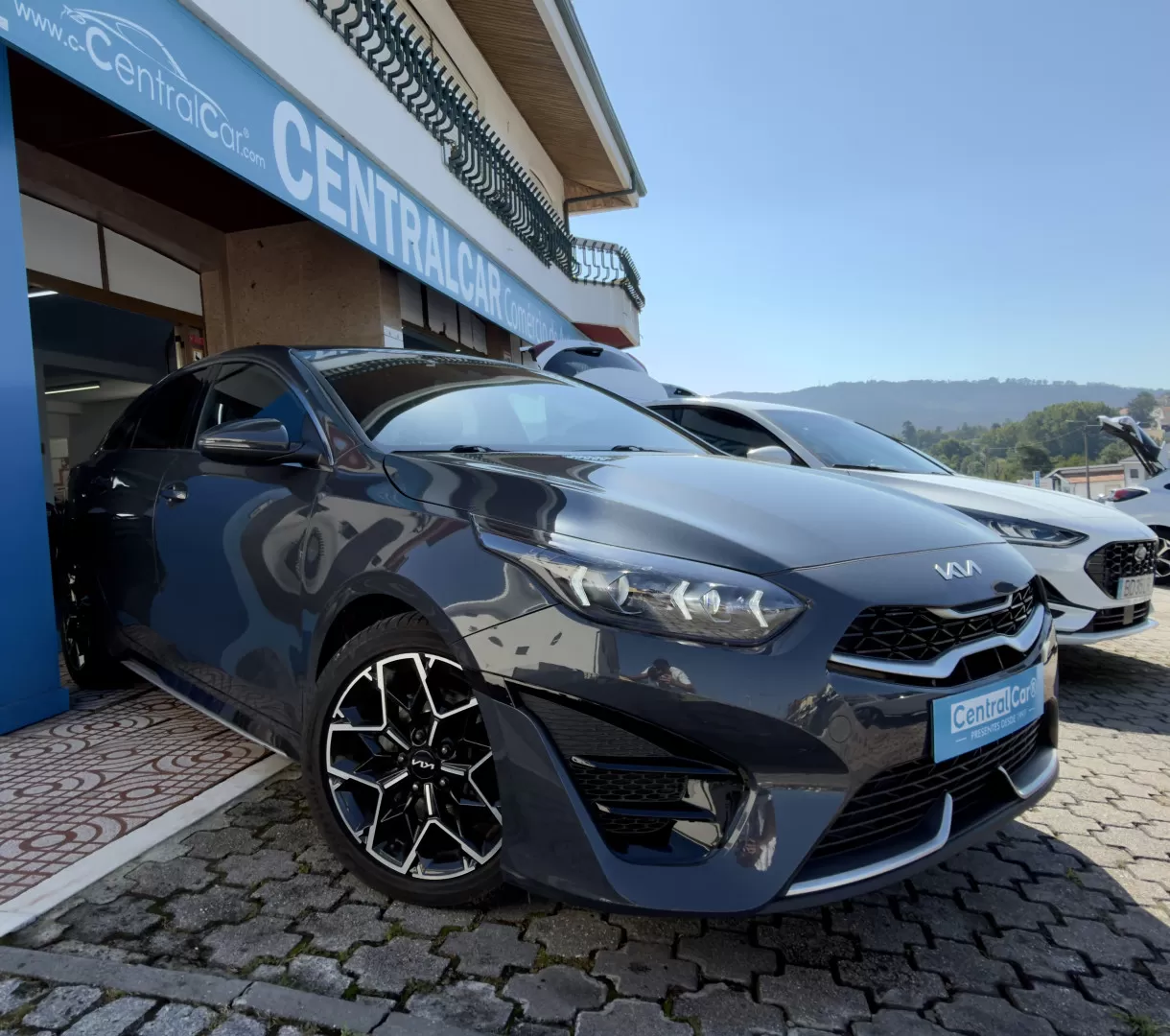 Kia ProCeed 1.0 T-GDI GT Line 120Cv | GPS | CÂMARA | CARPLAY - foto 2