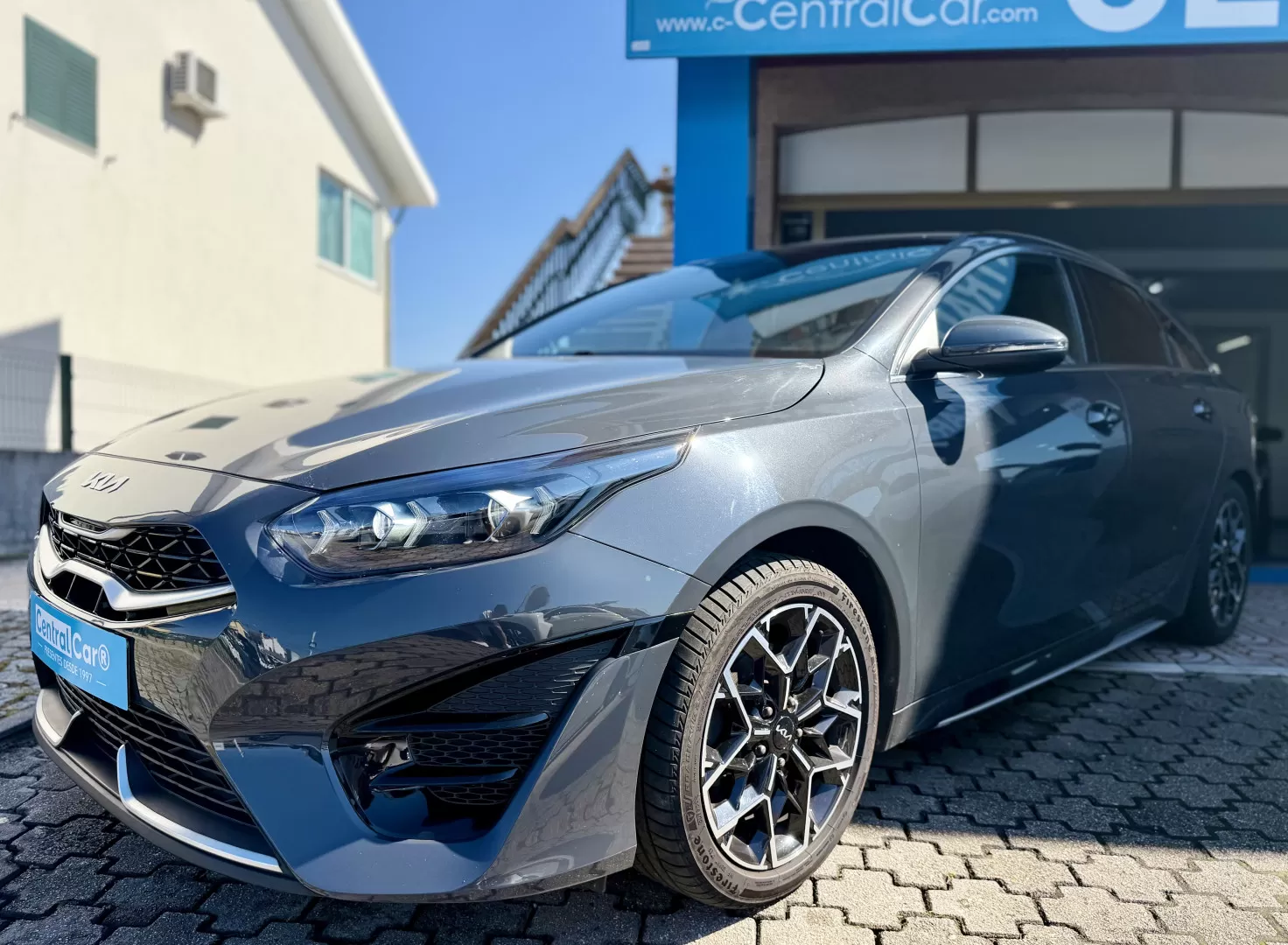 Kia ProCeed 1.0 T-GDI GT Line 120Cv | GPS | CÂMARA | CARPLAY - foto 5
