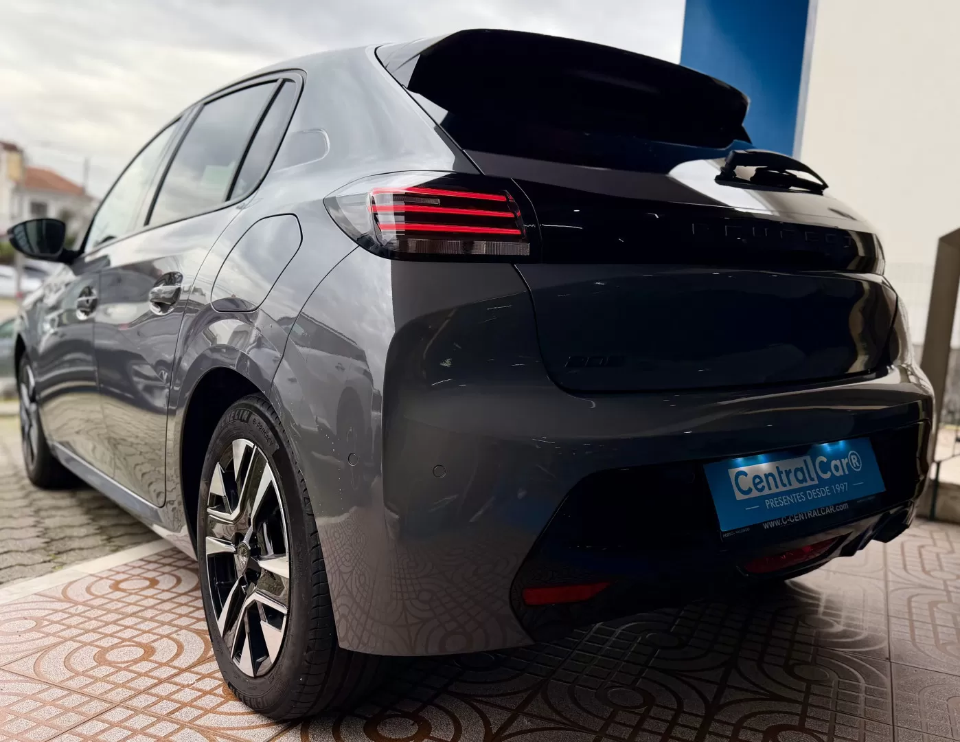 Peugeot 208 1.2 PureTech Allure 101Cv | CÂMARA | CARPLAY - foto 7
