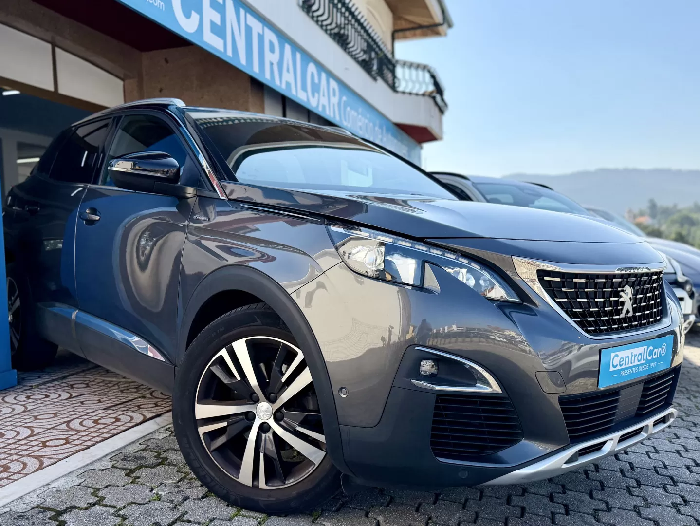 Peugeot 3008 1.2 PureTech GT Line EAT6 130Cv | GPS | CÂMARA | CARPLAY