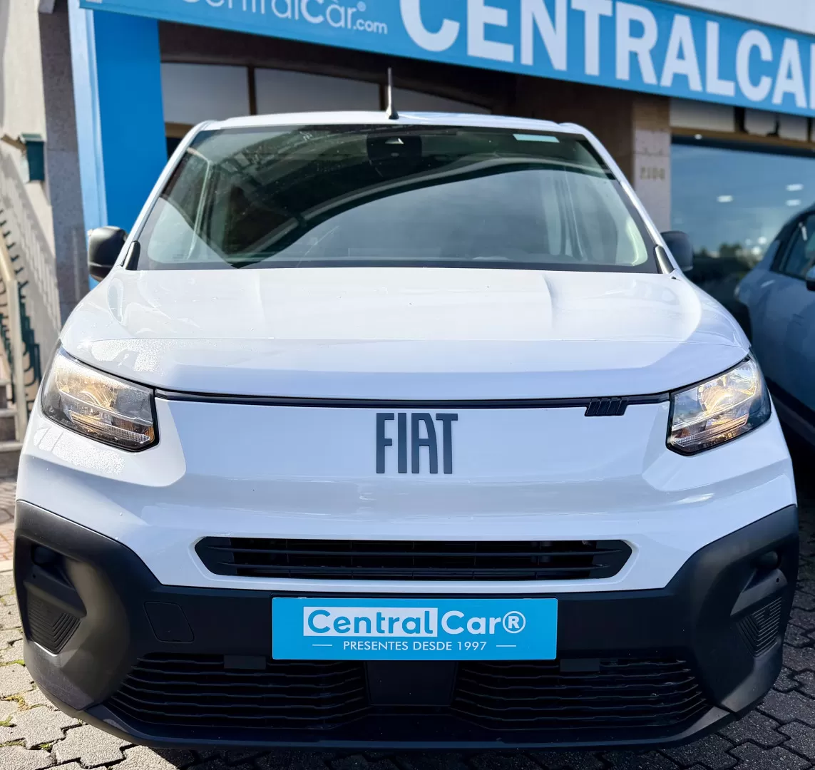 Fiat  Doblo 1.5 BlueHDi L1H1 102Cv | CARPLAY | CÂMARA | 3 LUG | IVA DEDUTÍVEL - foto 3