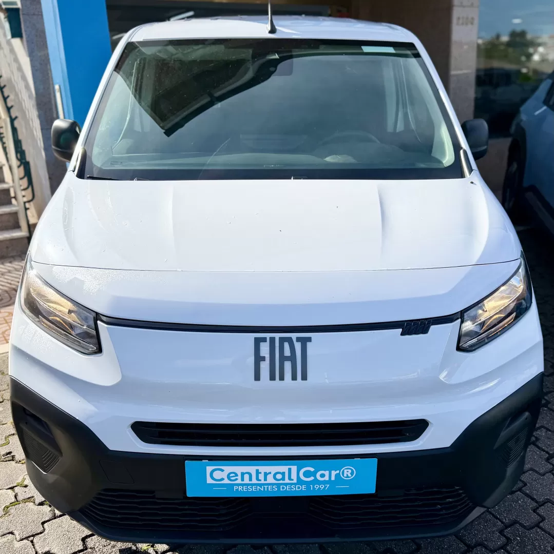 Fiat  Doblo 1.5 BlueHDi L1H1 102Cv | CARPLAY | CÂMARA | 3 LUG | IVA DEDUTÍVEL - foto 4