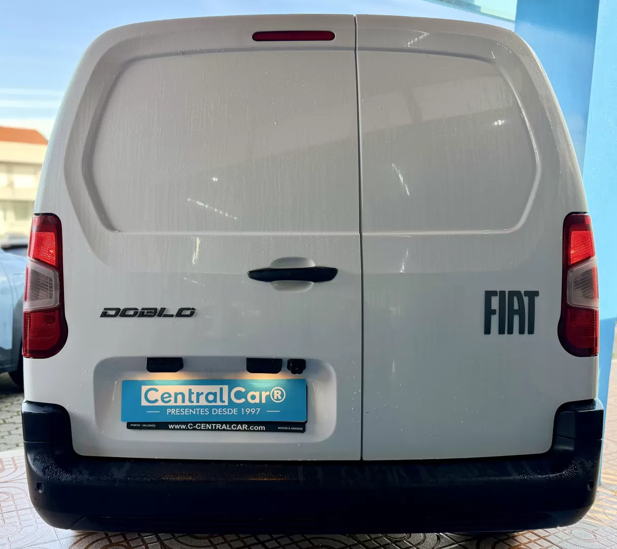 Fiat  Doblo 1.5 BlueHDi L2H1 102Cv | CARPLAY | CÂMARA | 3 LUG | IVA DEDUTÍVEL - foto 8