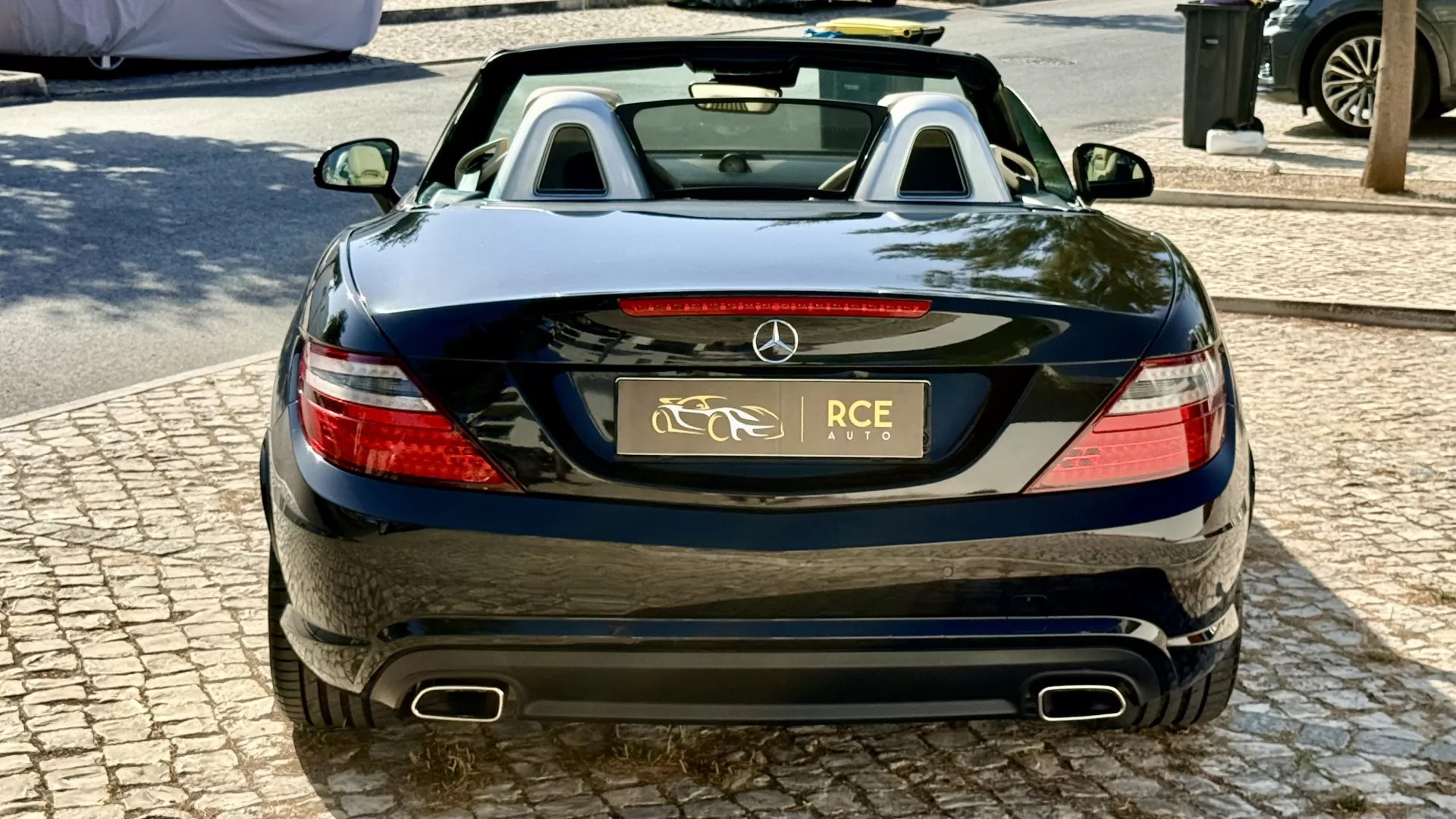 Mercedes-Benz SLK 200 (BlueEFFICIENCY) 7G-TRONIC AMG - foto 6