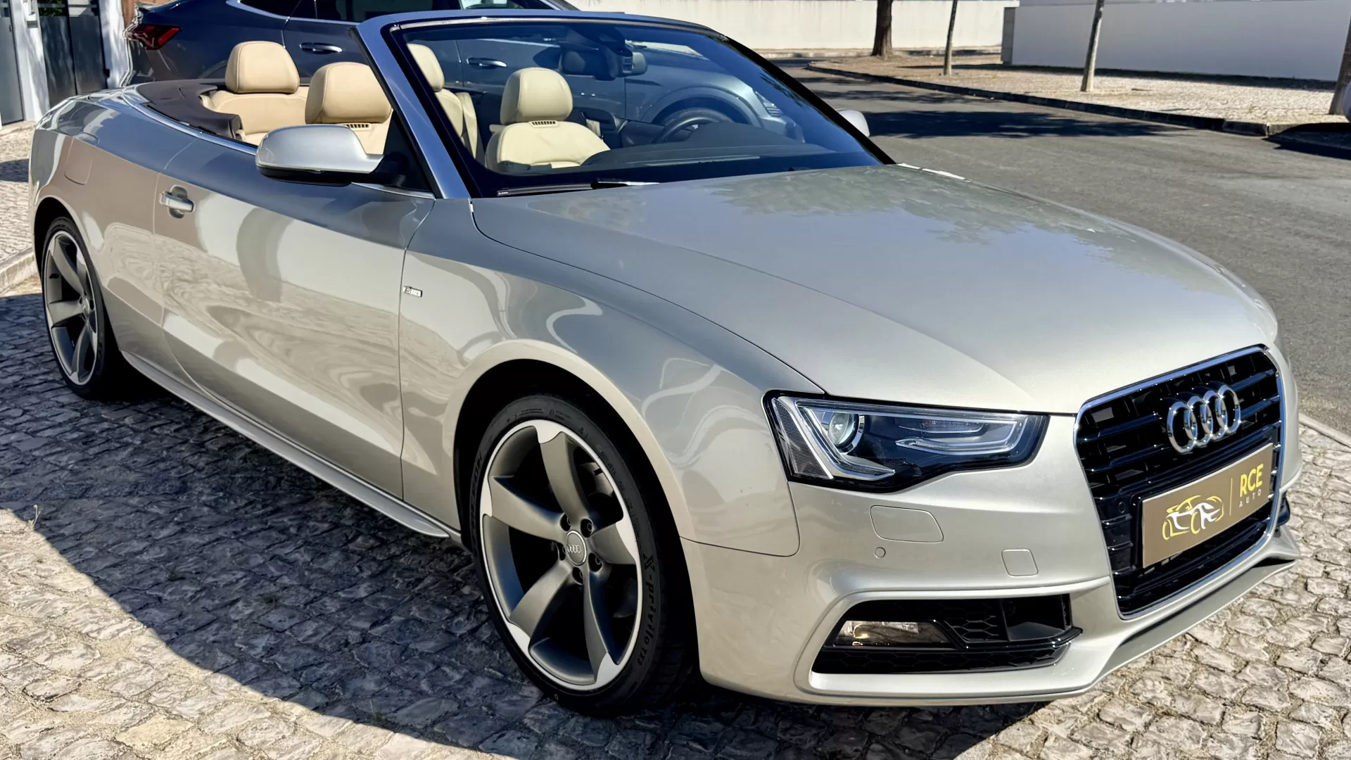 Audi A5 Cabrio 1.8 TFSi Multitronic S-line - foto 2