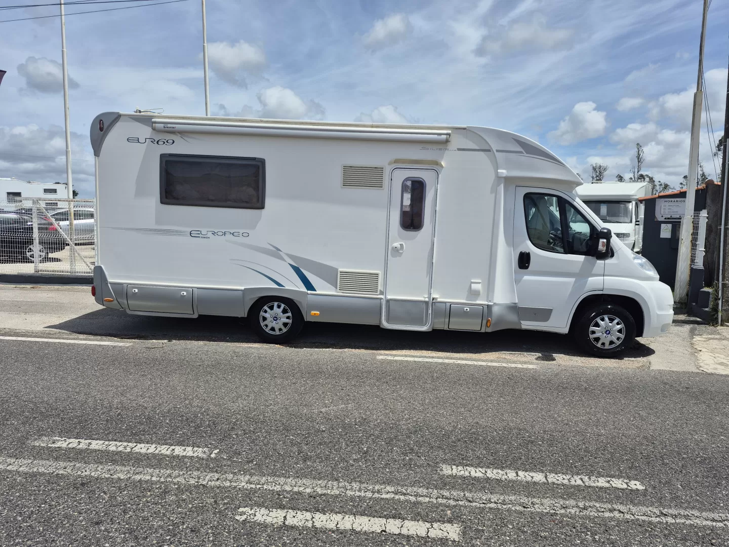 Fiat  DUCATO  2.3 MULTIJET     - AUTO CARAVANA -  3 LUGARES  –  4 DORMIDAS - foto 2