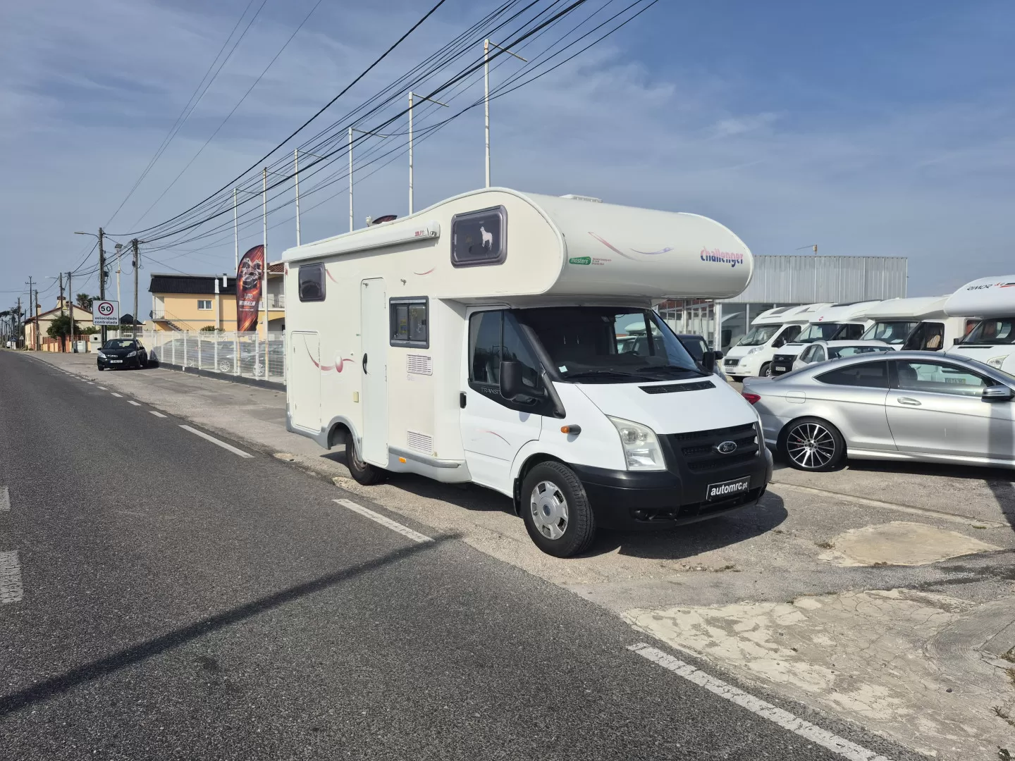 Ford  TRANSIT 2.2 TDCI  - AUTO-CARAVANA - CHALLENGER   -  5 DORMIDAS - 4 LUGARES