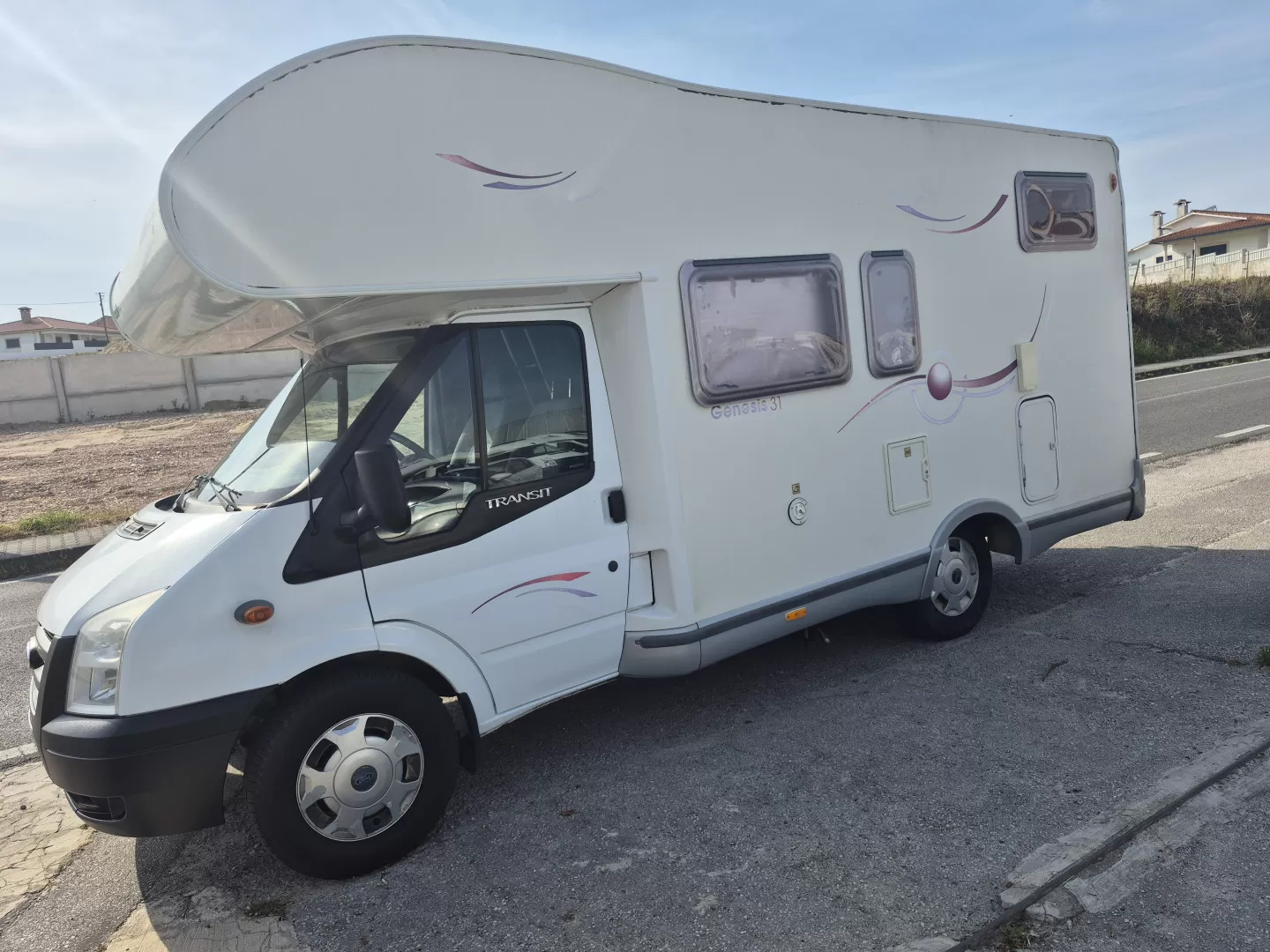 Ford  TRANSIT 2.2 TDCI  - AUTO-CARAVANA - CHALLENGER   -  5 DORMIDAS - 4 LUGARES - foto 6