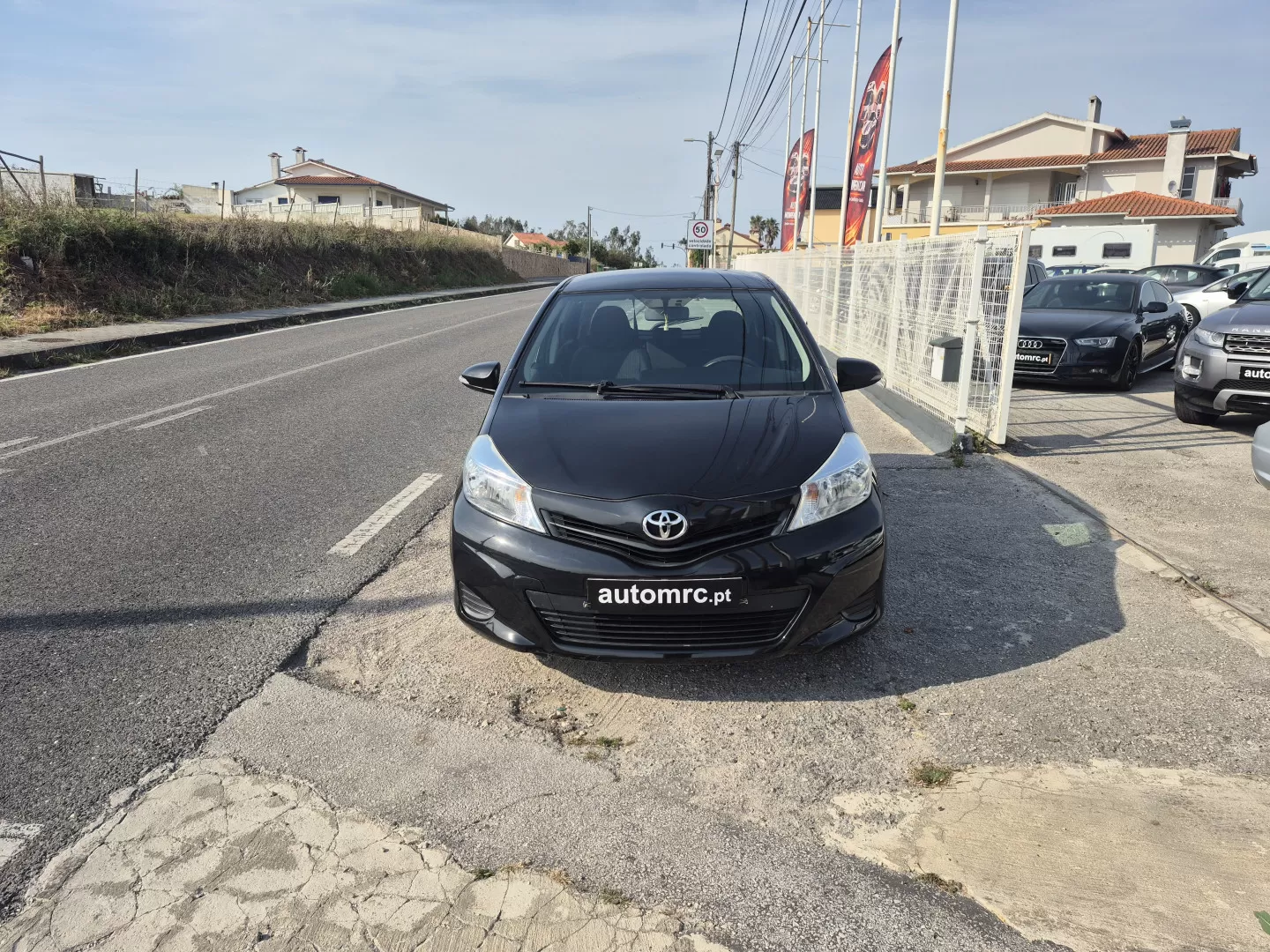 Toyota Yaris 1.0 VVT-i Comfort+AC+VSC - foto 4