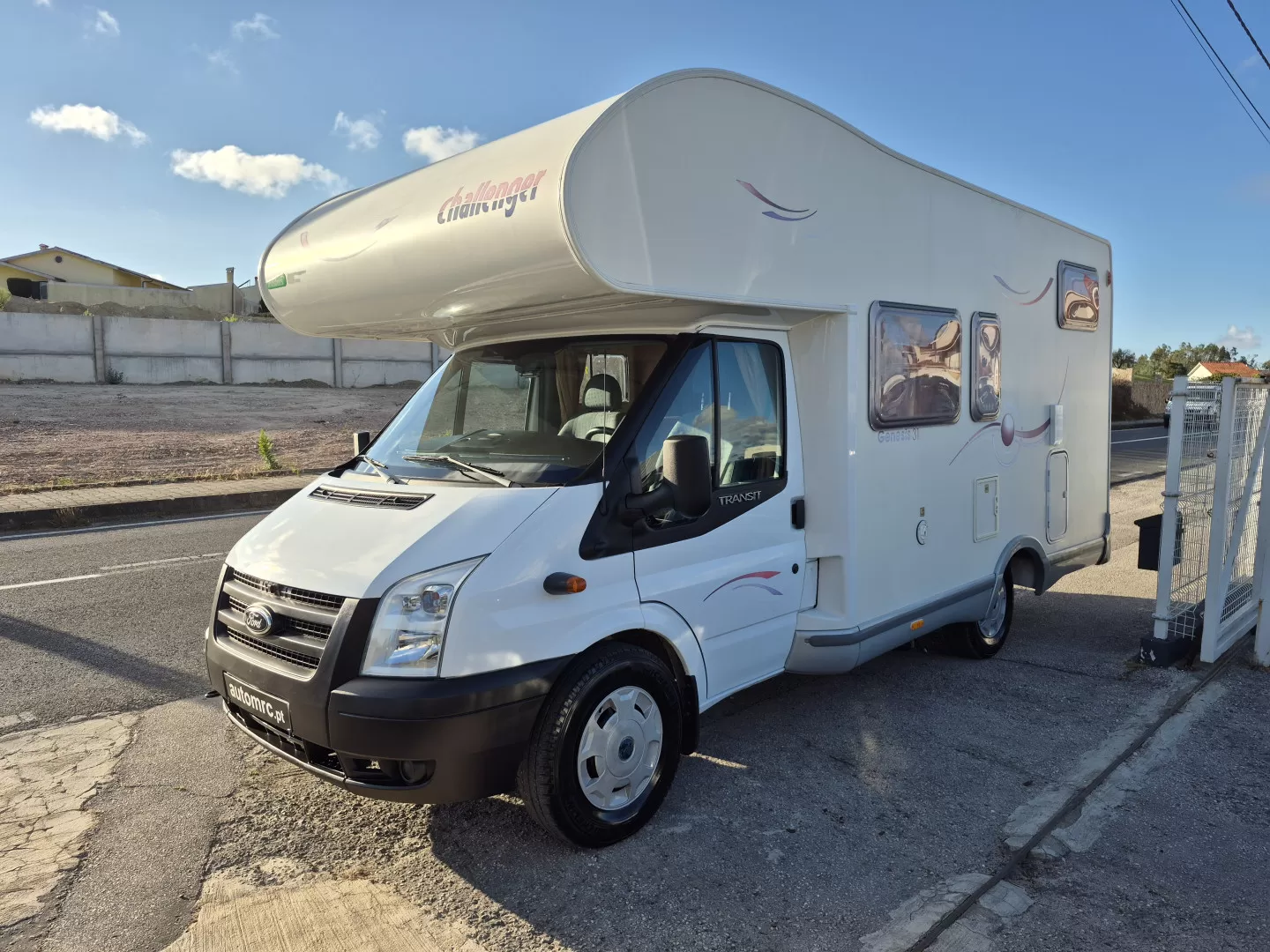 Ford  TRANSIT 2.2 TDCI  - AUTO-CARAVANA - CHALLENGER   -  5 DORMIDAS - 4 LUGARES - foto 5