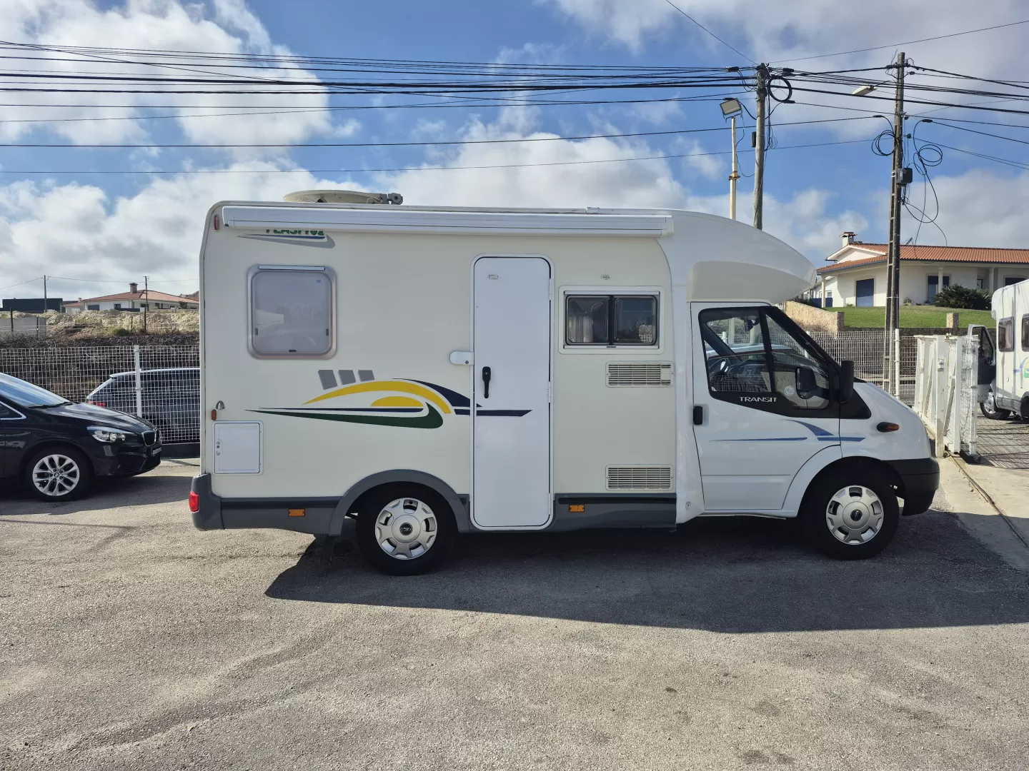 Ford  TRANSIT 2.2 TDCI  - AUTO-CARAVANA -  CHAUSSON  FLASH 02  - 4 LUGARES - 4 DORMIDAS - foto 3