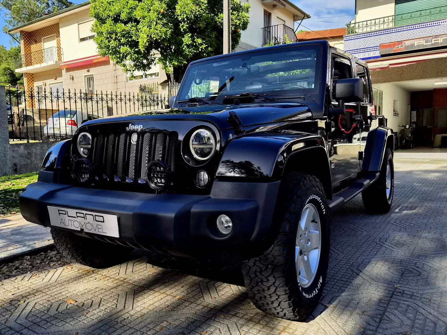 Jeep Wrangler Unlimited 2.8 CRD ATX Sahara Limited - foto 4