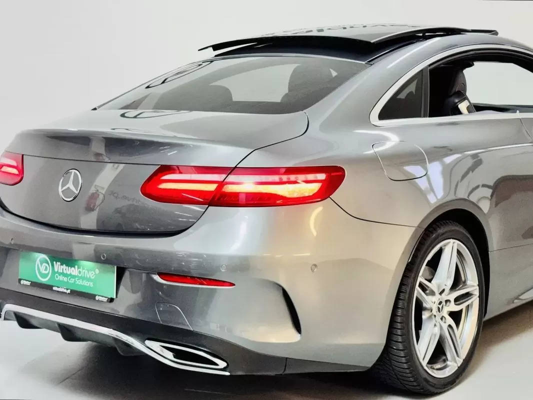 Mercedes-Benz E 220 d AMG Line - foto 7