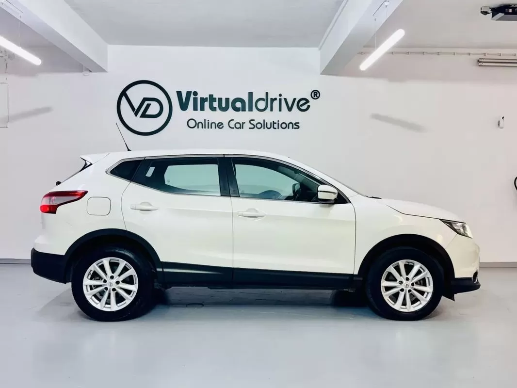 Nissan Qashqai 1.5 dCi Acenta Connect - foto 5