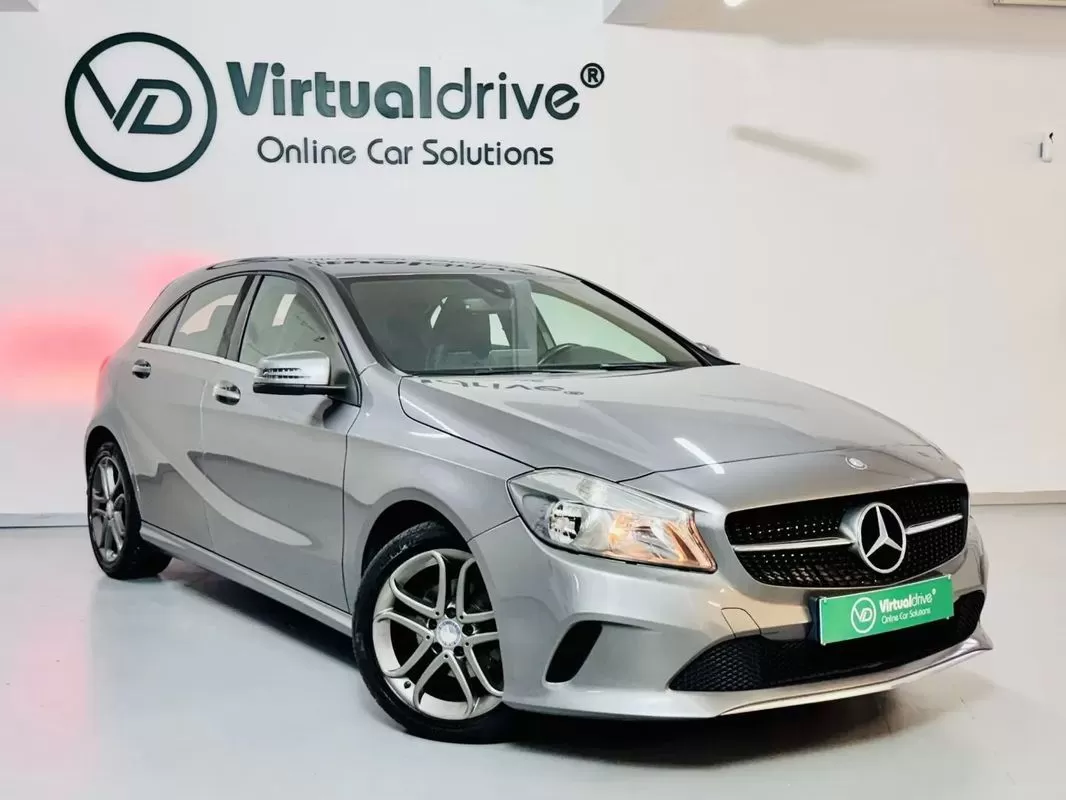 Mercedes-Benz A 180 d 7G-DCT Peak Edition - foto 3