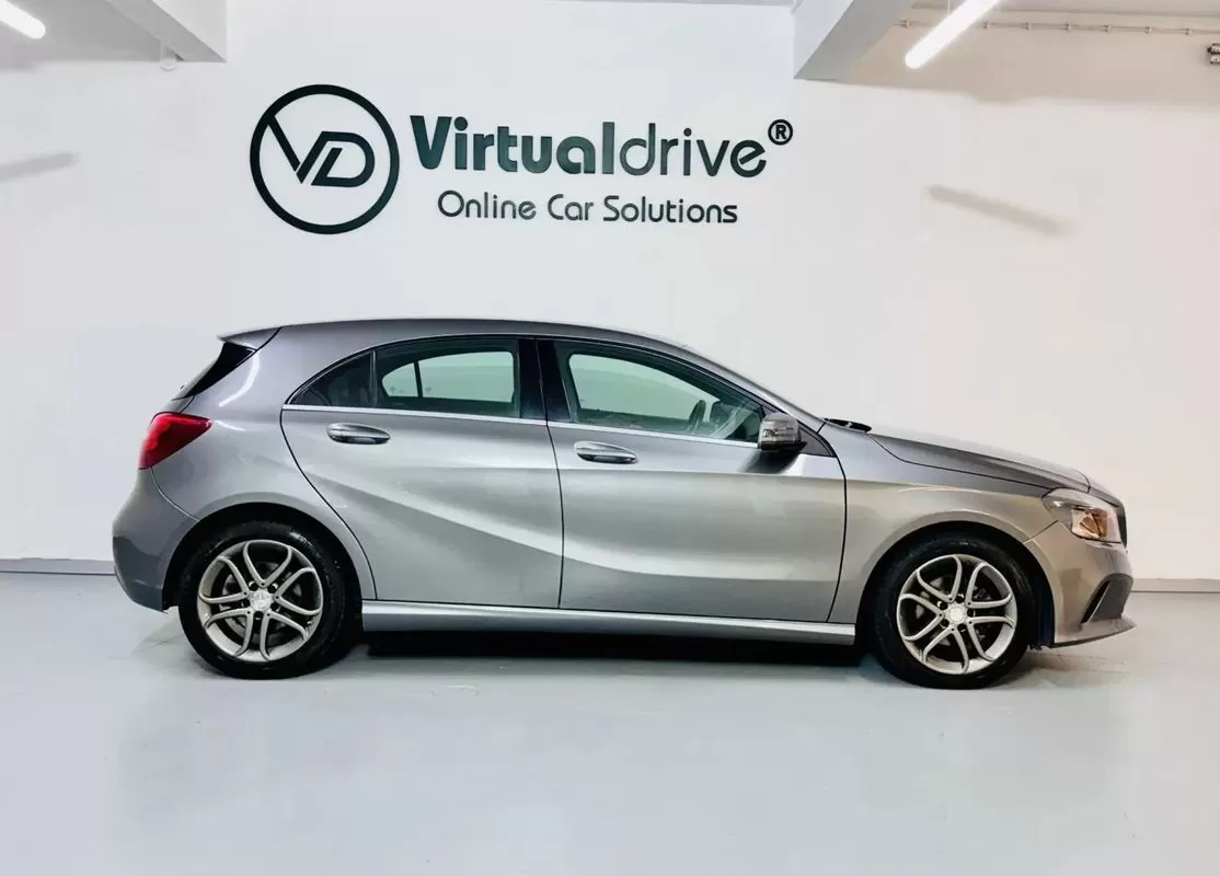 Mercedes-Benz A 180 d 7G-DCT Peak Edition - foto 5