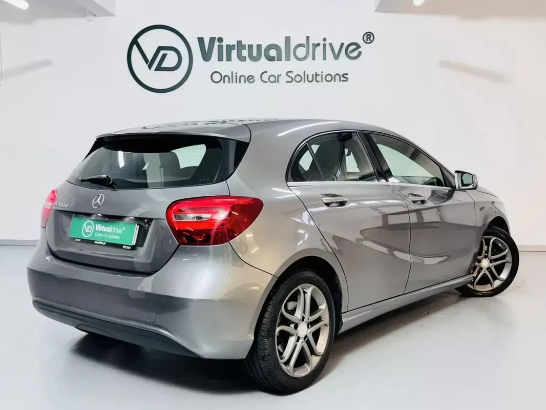 Mercedes-Benz A 180 d 7G-DCT Peak Edition - foto 6