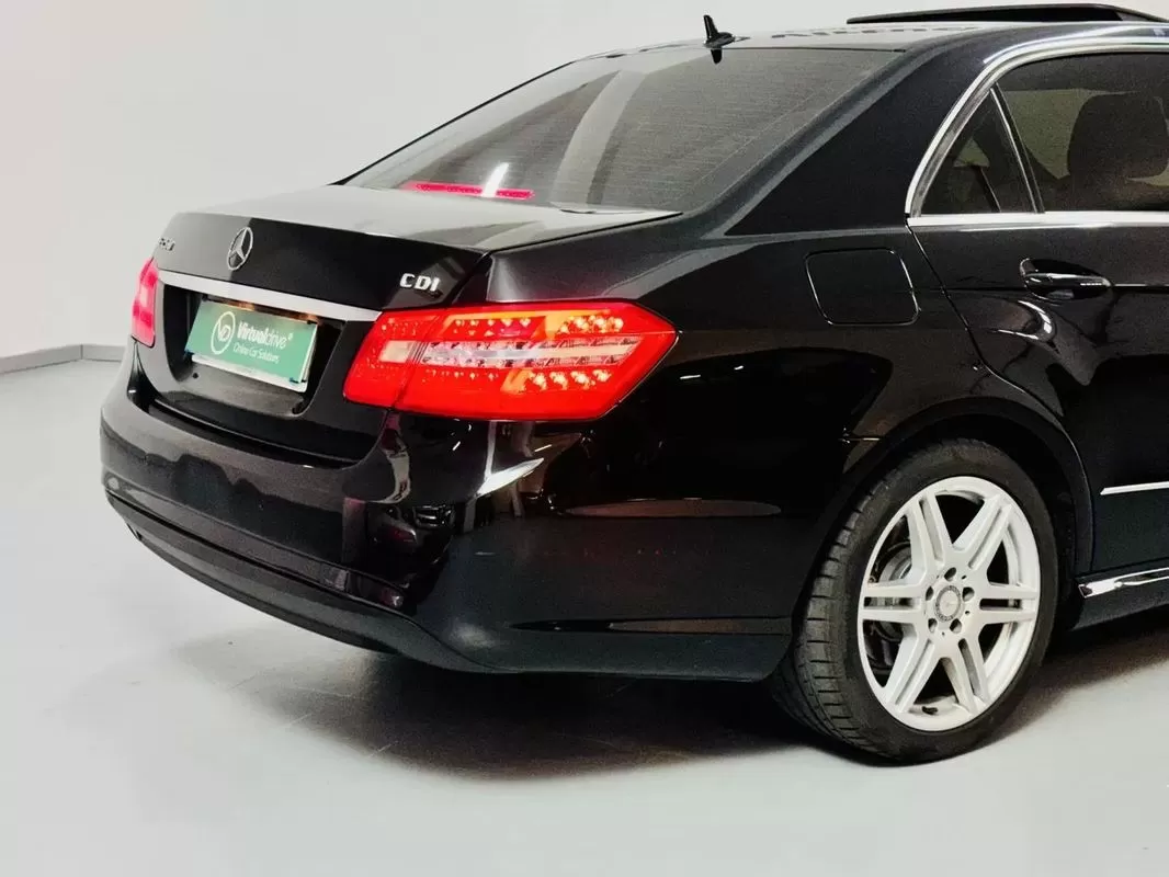 Mercedes-Benz E 250 CDi Avantgarde BlueEfficiency Auto. - foto 7
