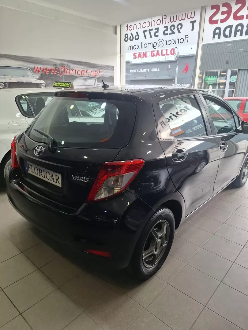 Toyota Yaris 1.0 VVT-i Comfort - foto 4
