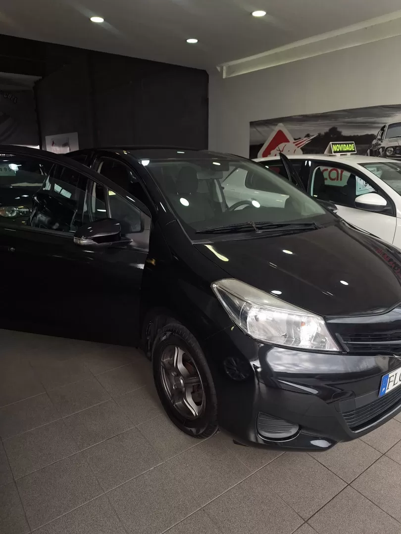 Toyota Yaris 1.0 VVT-i Comfort - foto 8