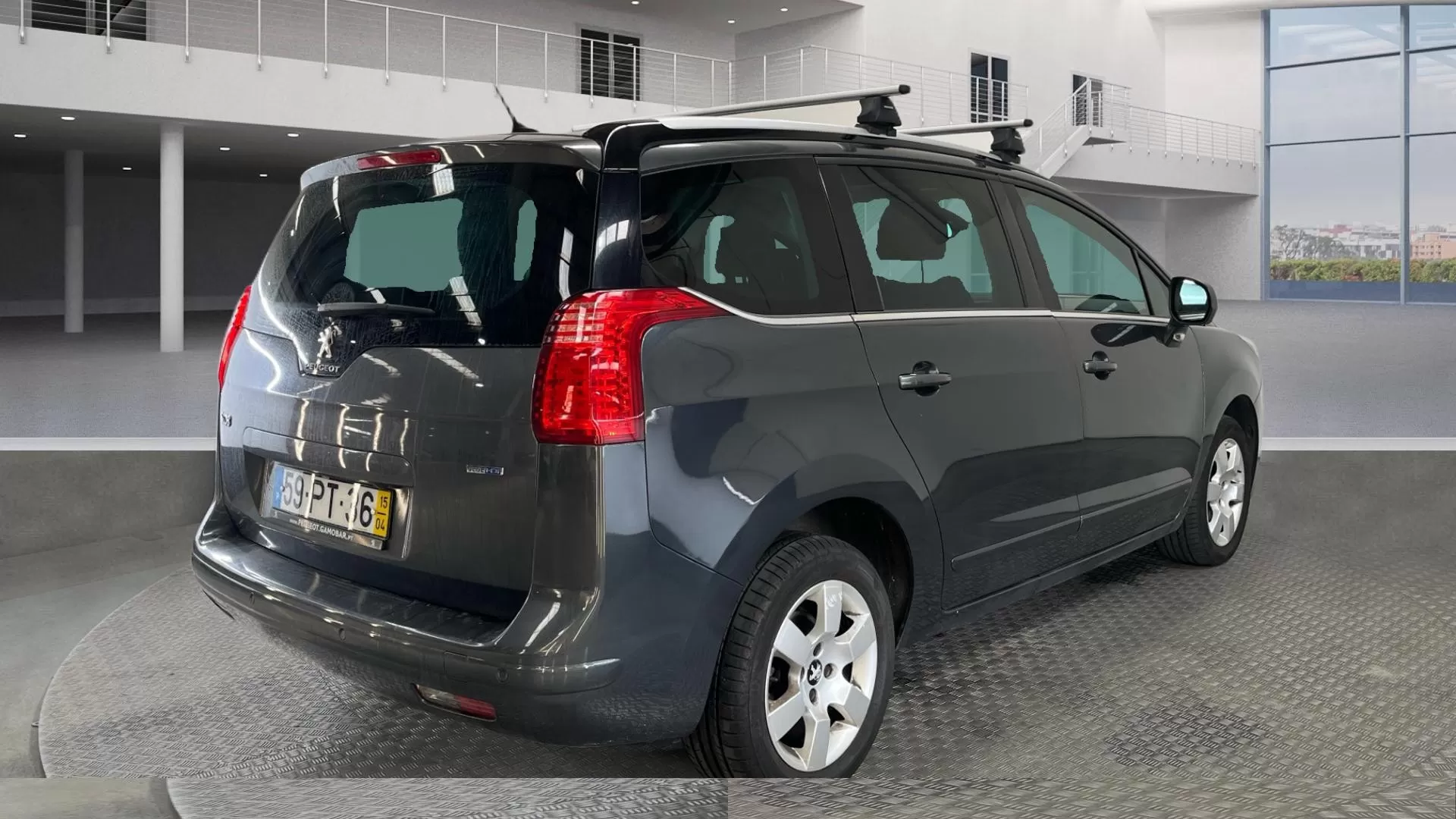 Peugeot 5008 1.6 BlueHDi Allure - foto 2