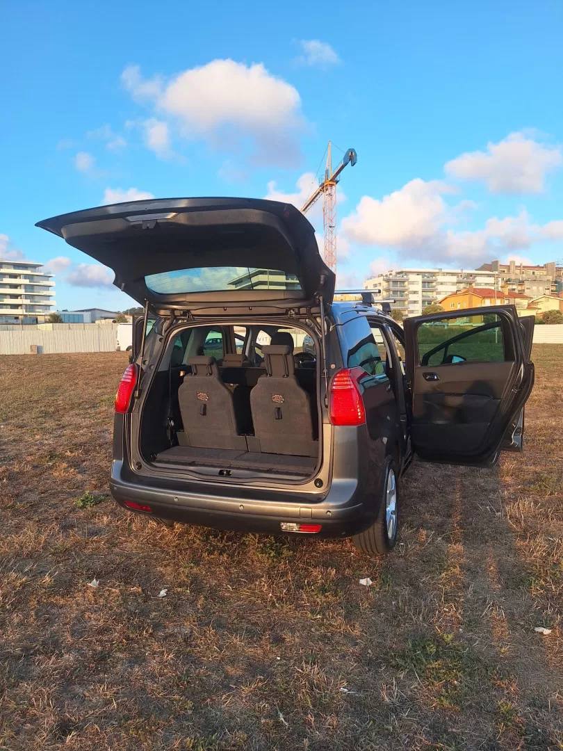 Peugeot 5008 1.6 BlueHDi Allure - foto 4