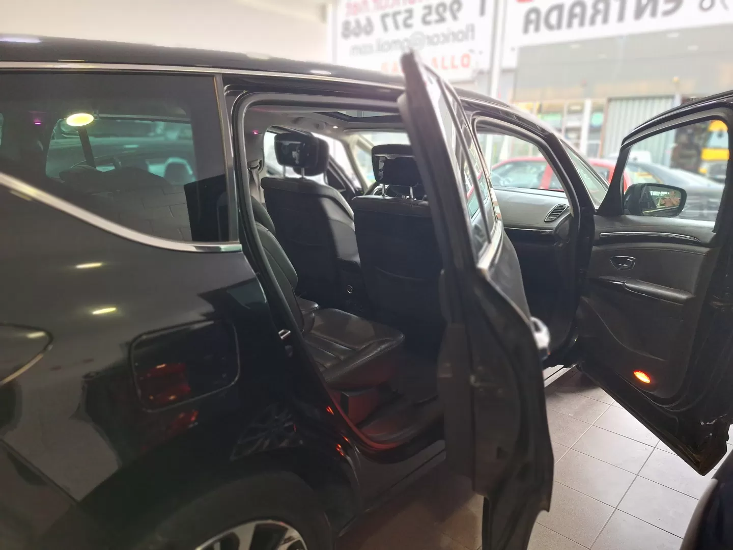 Renault Espace 1.6 dCi Initiale Paris EDC - foto 8
