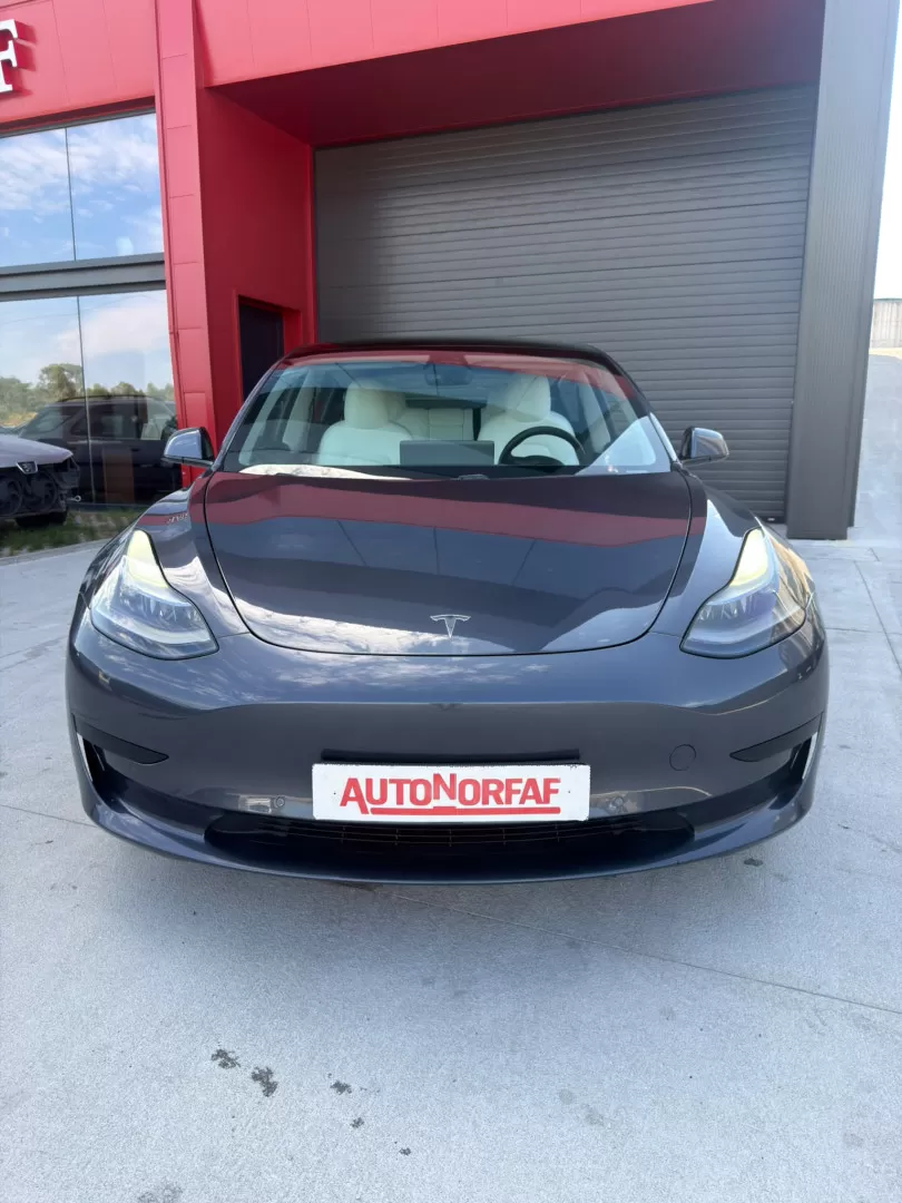 Tesla Model 3 Standard Range Plus RWD - foto 2