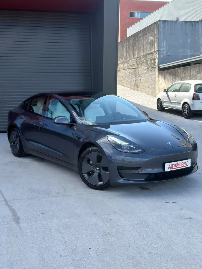 Tesla Model 3 Standard Range Plus RWD - foto 7