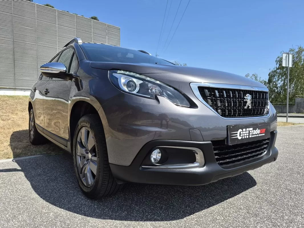 Peugeot 2008 1.2 PureTech Style - foto 2