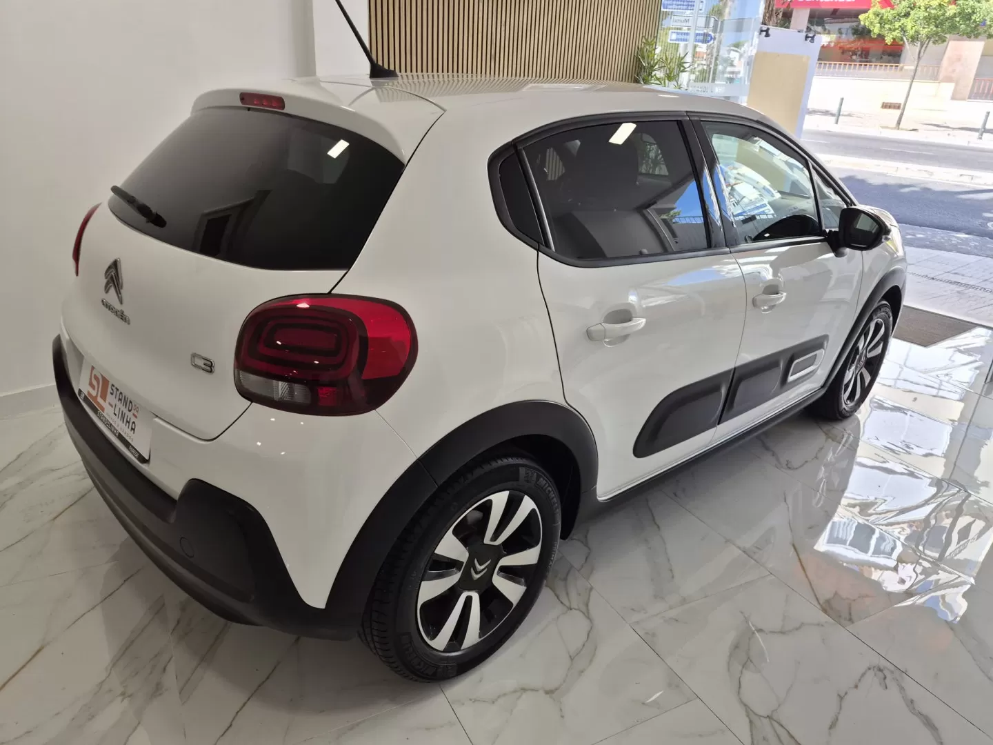 Citroën C3 1.2 PureTech Max - foto 8