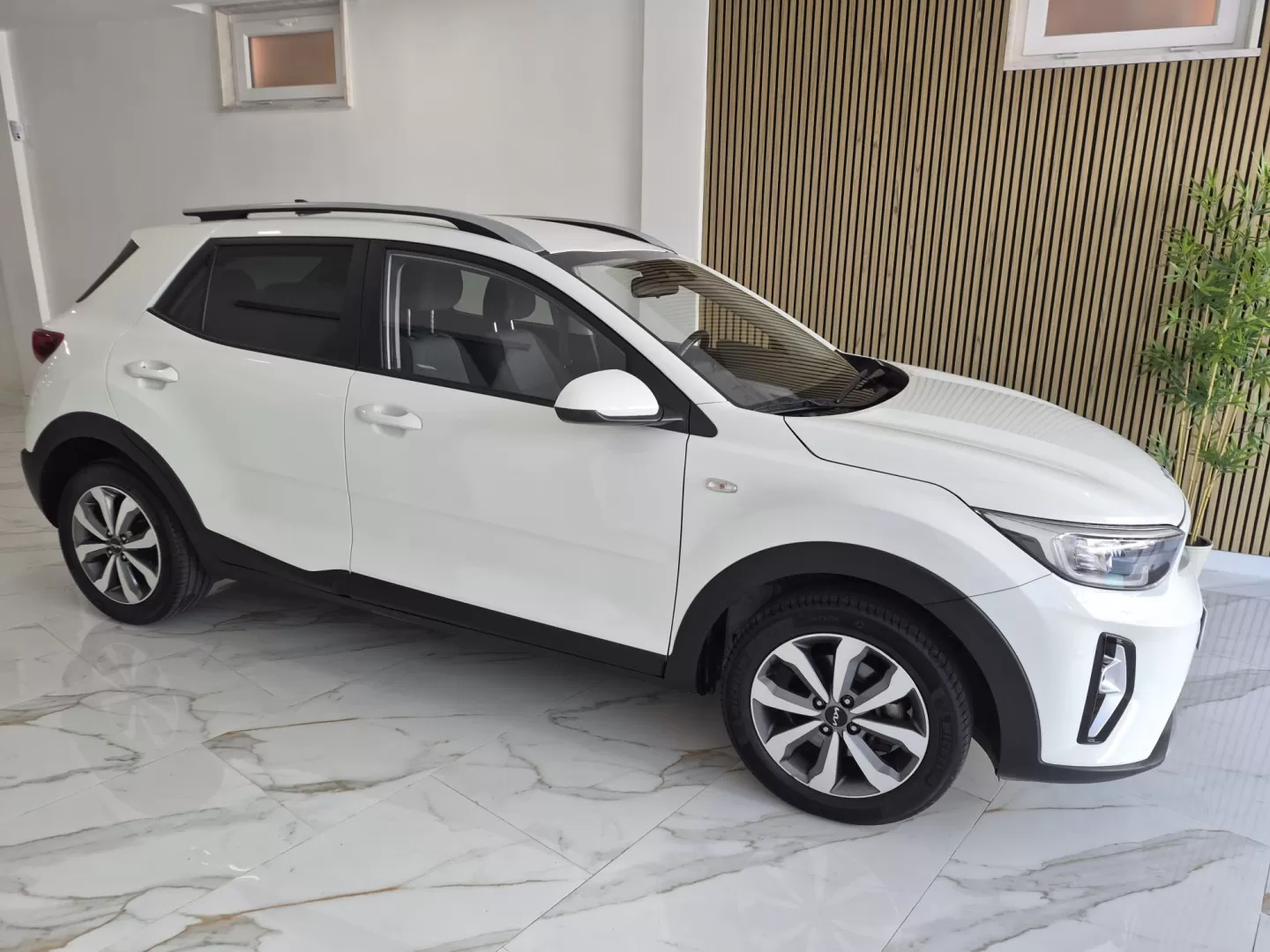Kia Stonic 1.2 MPi Dynamic - foto 2