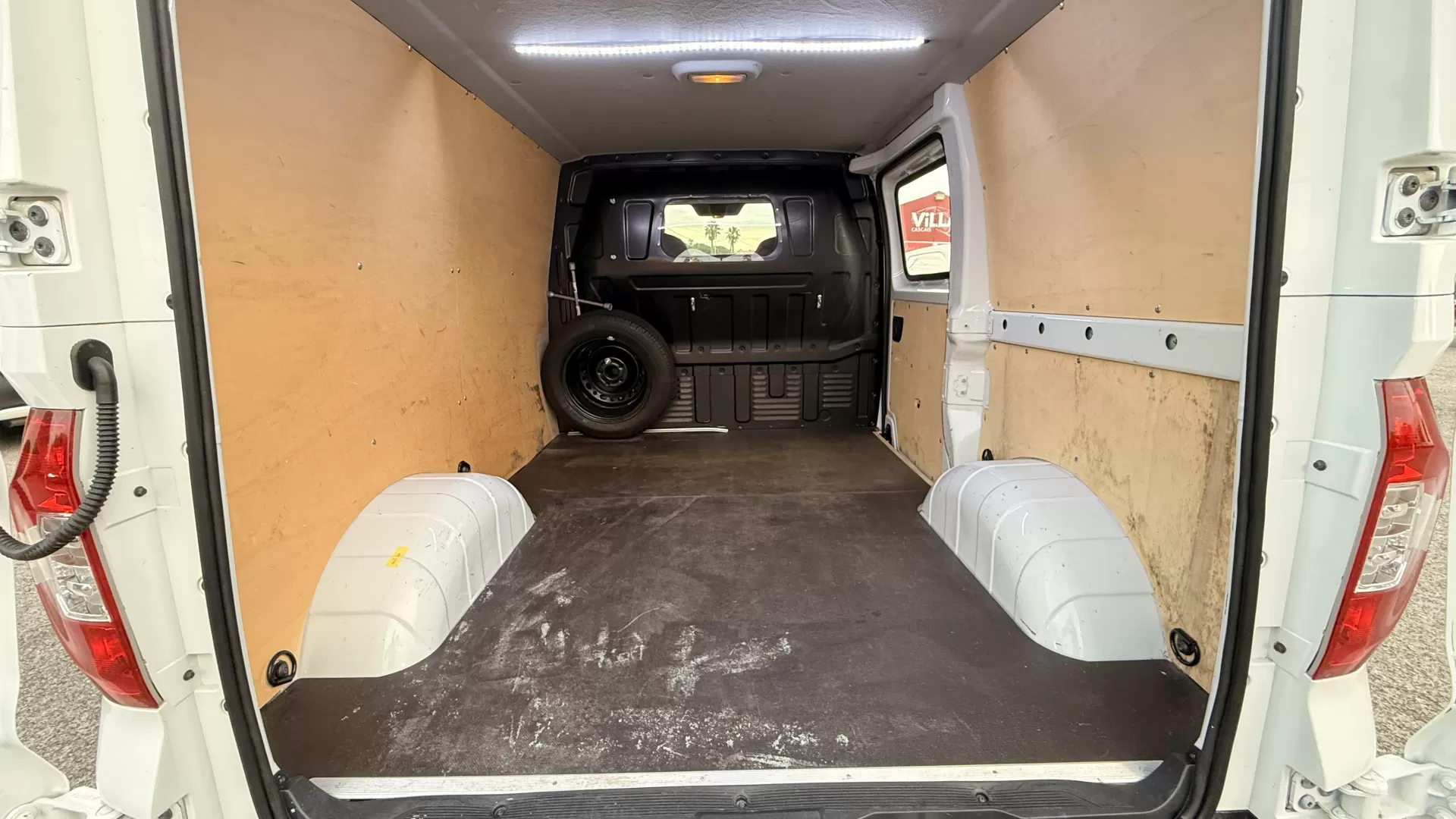 Maxus eDeliver 5 - foto 8