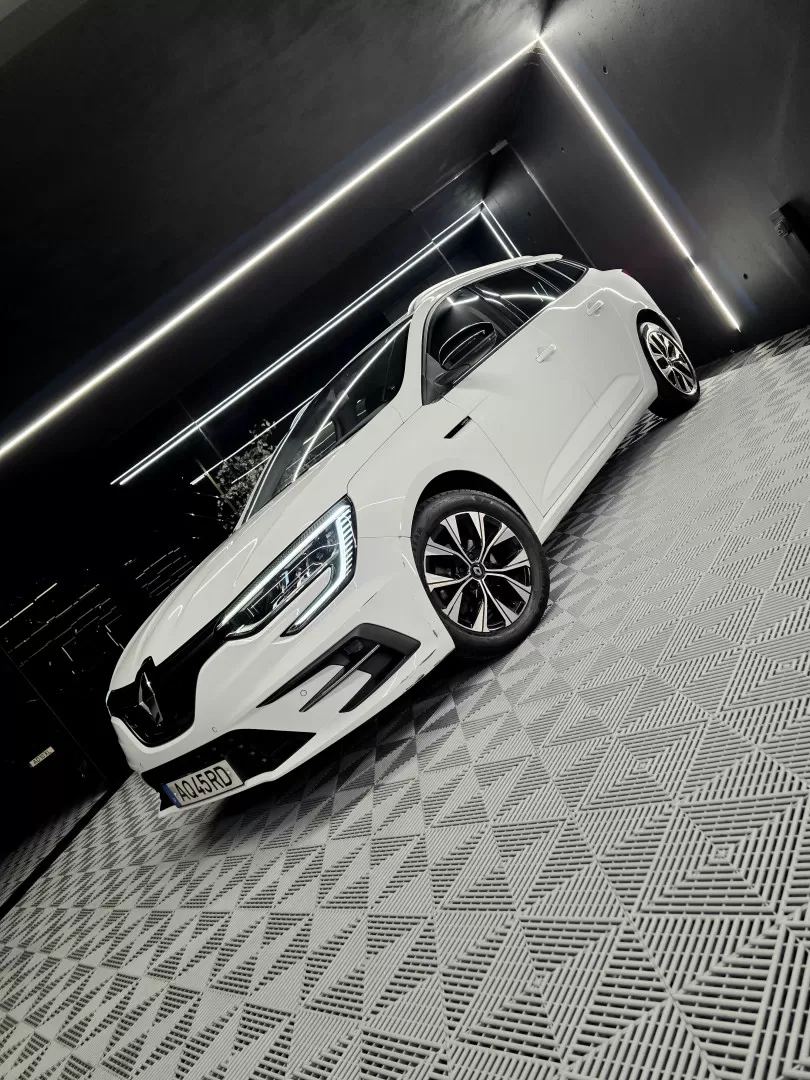 Renault Mégane Sport Tourer 1.5 DCI LIMITED - foto 3