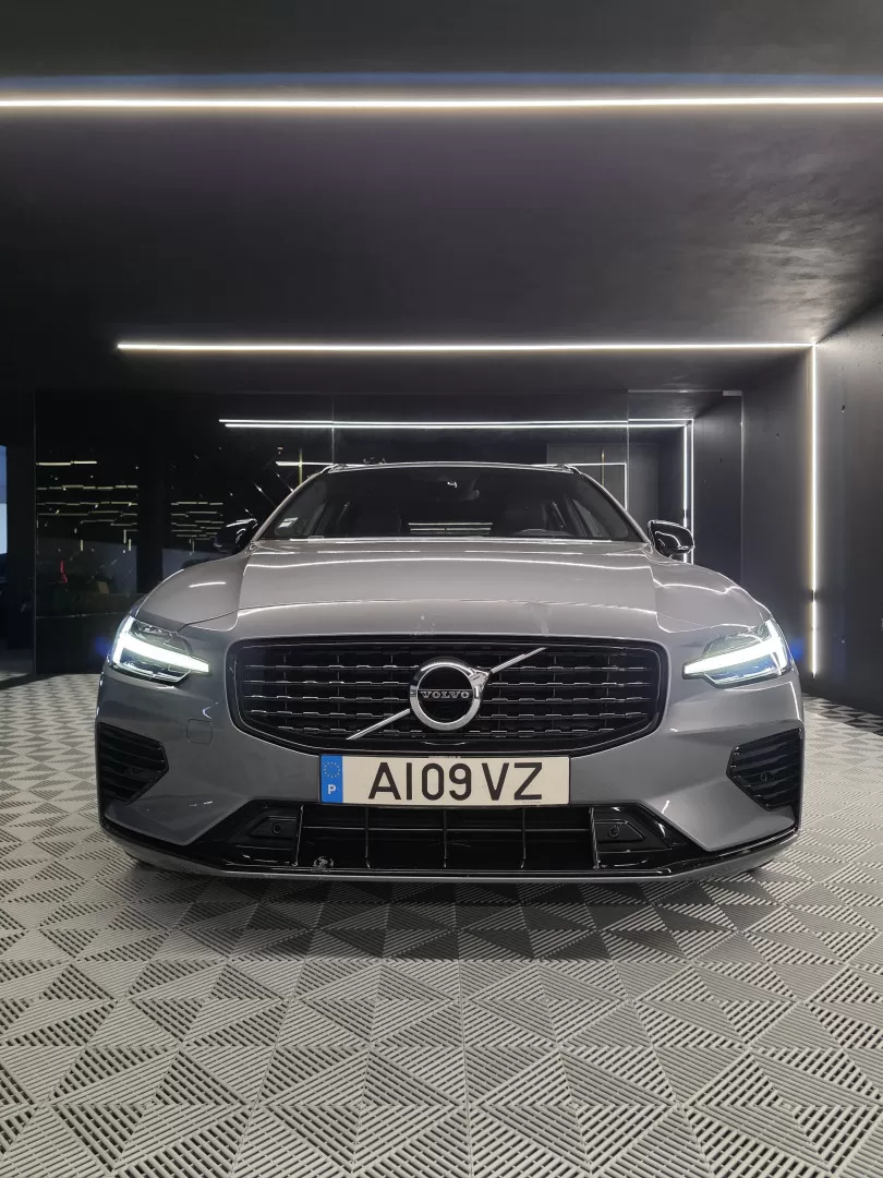 Volvo V60 2.0 T6 AWD TE R-Design - foto 7