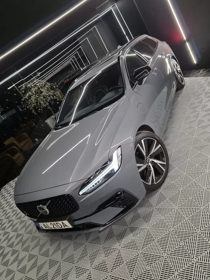 Volvo V90 2.0 T6 PHEV R-Design AWD - foto 6
