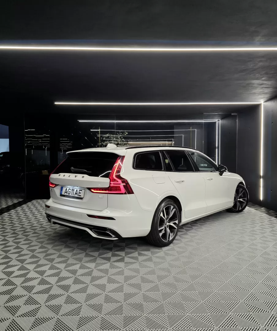 Volvo V60 2.0 T6 AWD TE R-Design Expression - foto 7