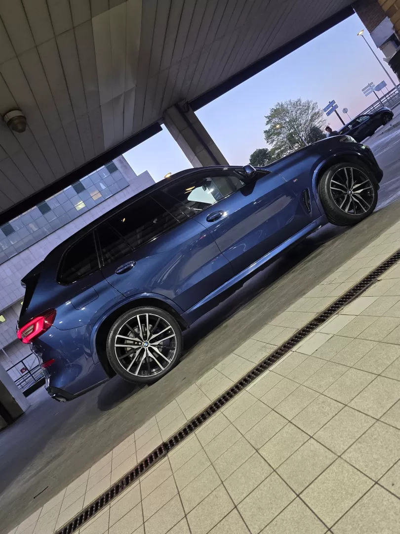 BMW X5 45 e xDrive Pack M - foto 2