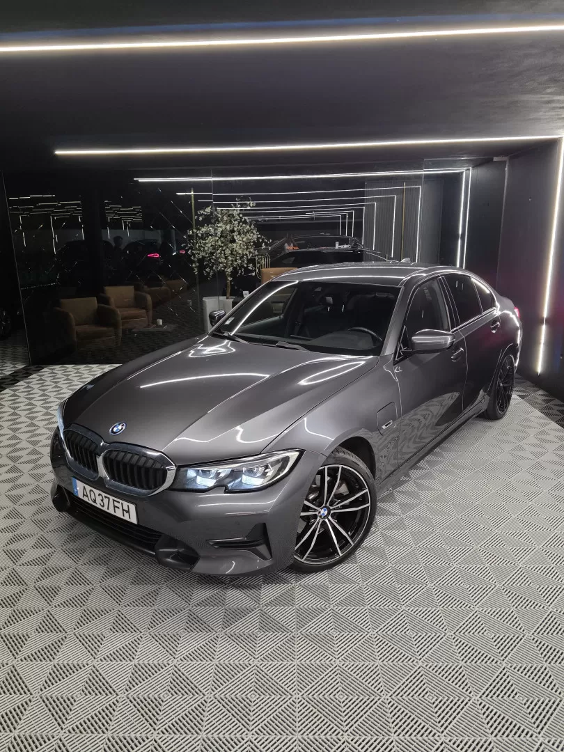 BMW 320 e Line Sport Auto - foto 2