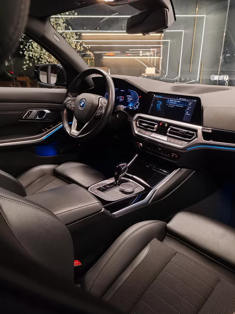 BMW 320 e Line Sport Auto - foto 3