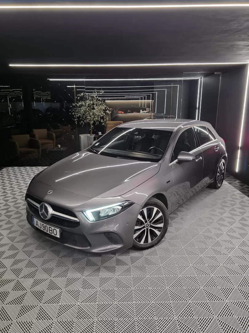 Mercedes-Benz A 250e Progressive - foto 2