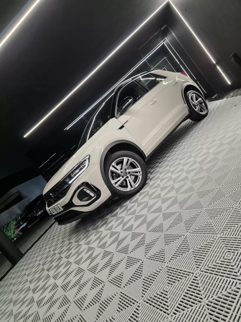 VW T-Roc 2.0 TDI R-Line DSG - foto 7