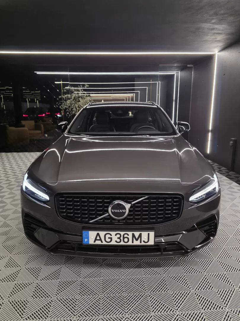 Volvo V90 2.0 T6 PHEV R-Design AWD - foto 5