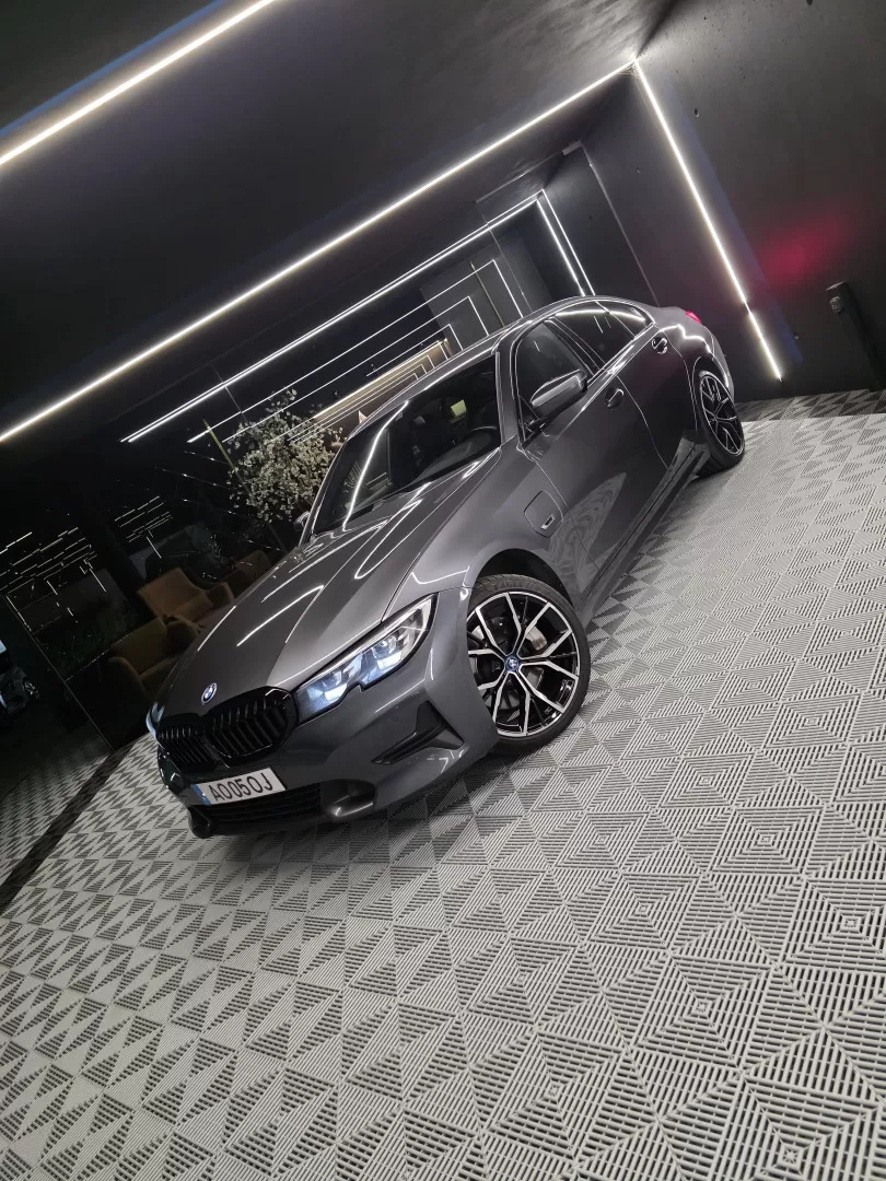 BMW 330 e Line Sport Auto - foto 8