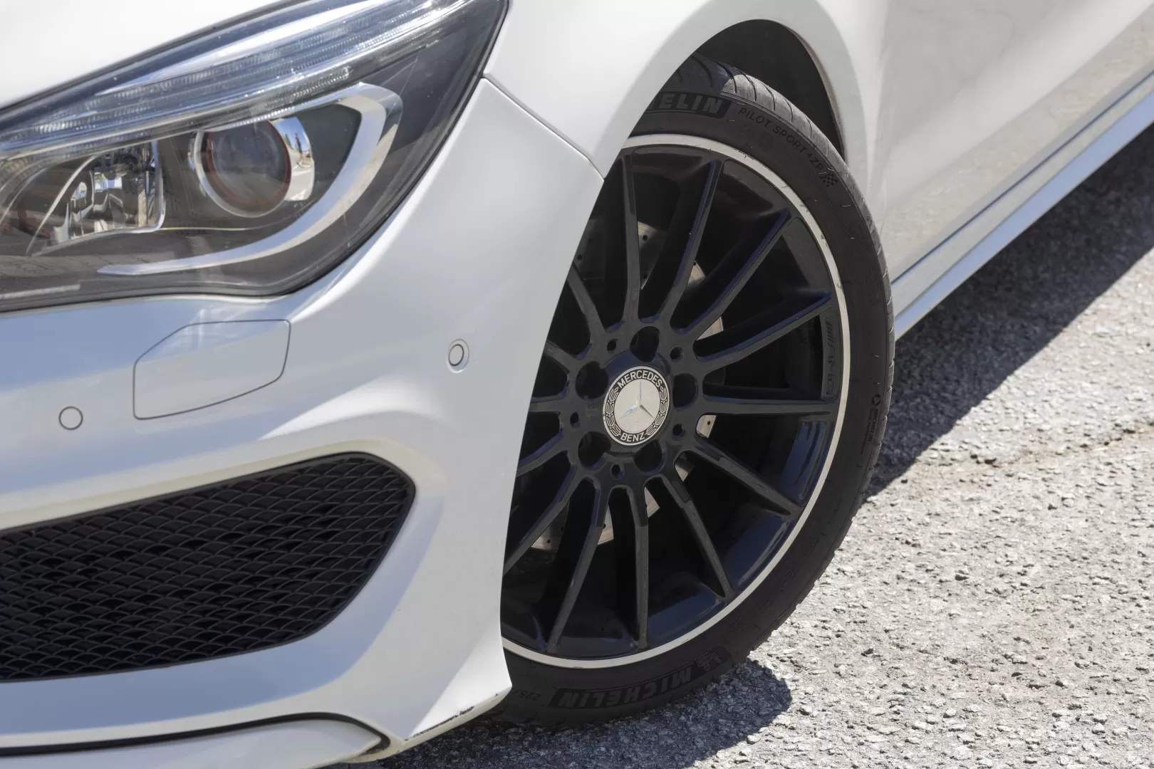 Mercedes-Benz CLA 220 D SHOOTING BRAKE ORANGE - AMG LINE - foto 5