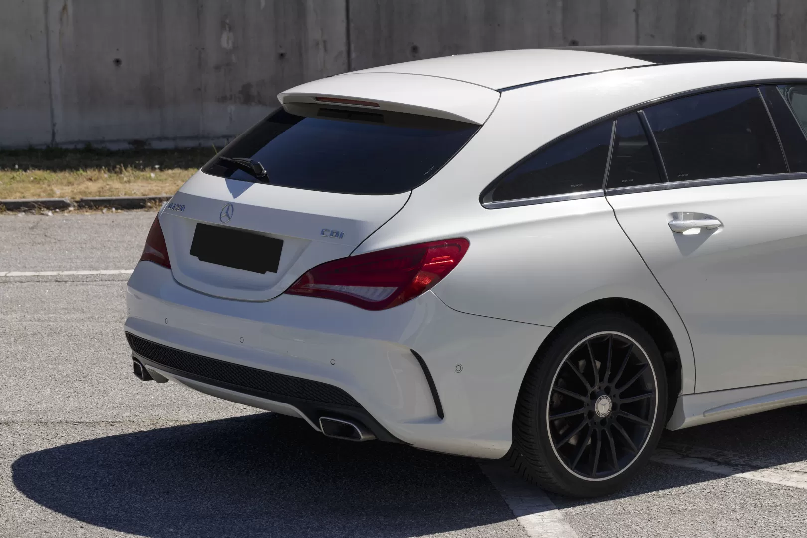 Mercedes-Benz CLA 220 D SHOOTING BRAKE ORANGE - AMG LINE - foto 7