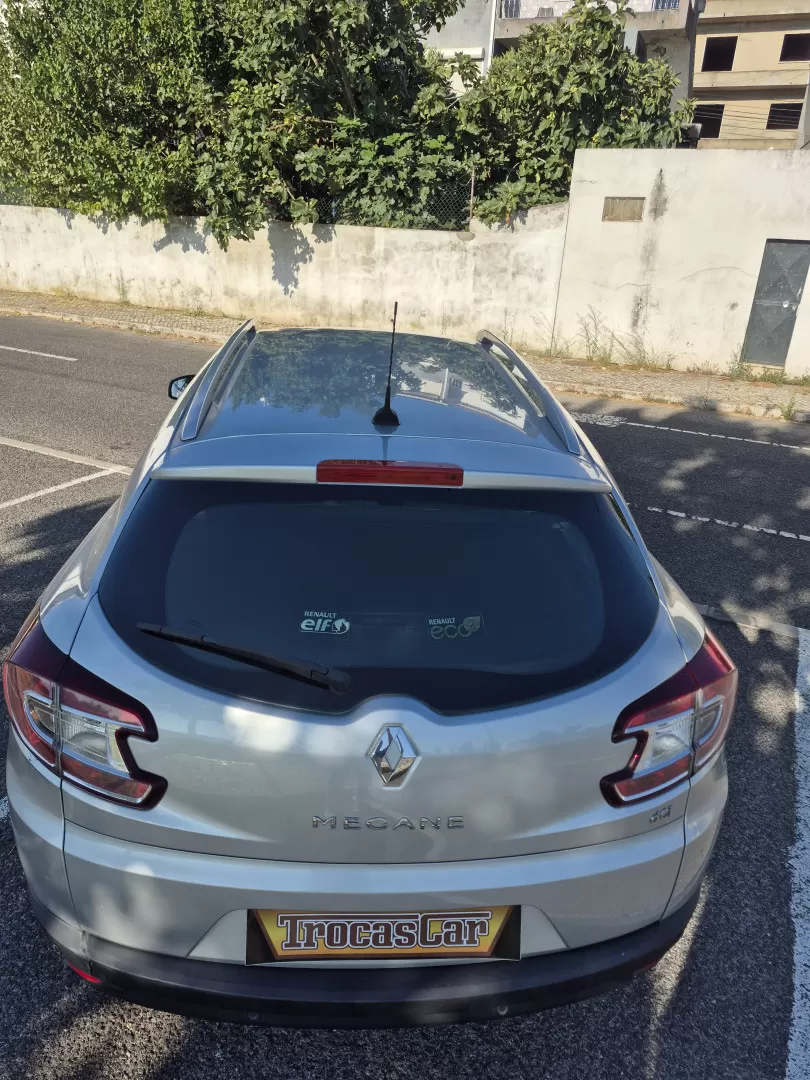 Renault Mégane Sport Tourer 1.5 dCi Limited SS - foto 4
