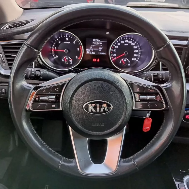 Kia Ceed SW 1.6 CRDi MHEV Drive - foto 2