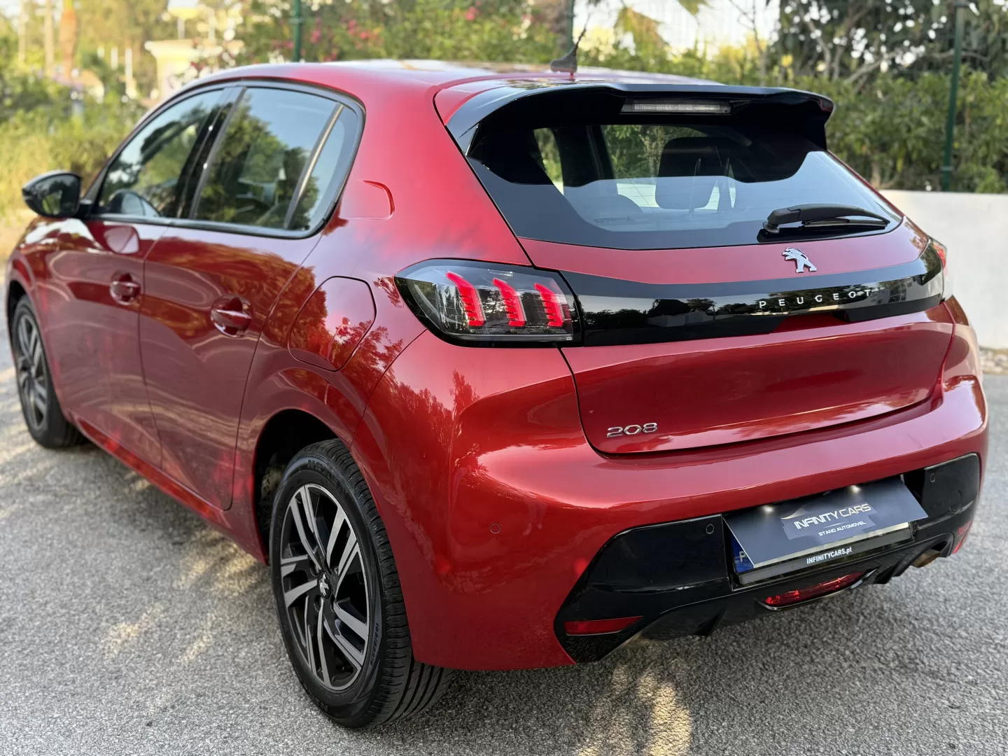 Peugeot 208 1.2 PureTech Allure EAT8 - foto 8