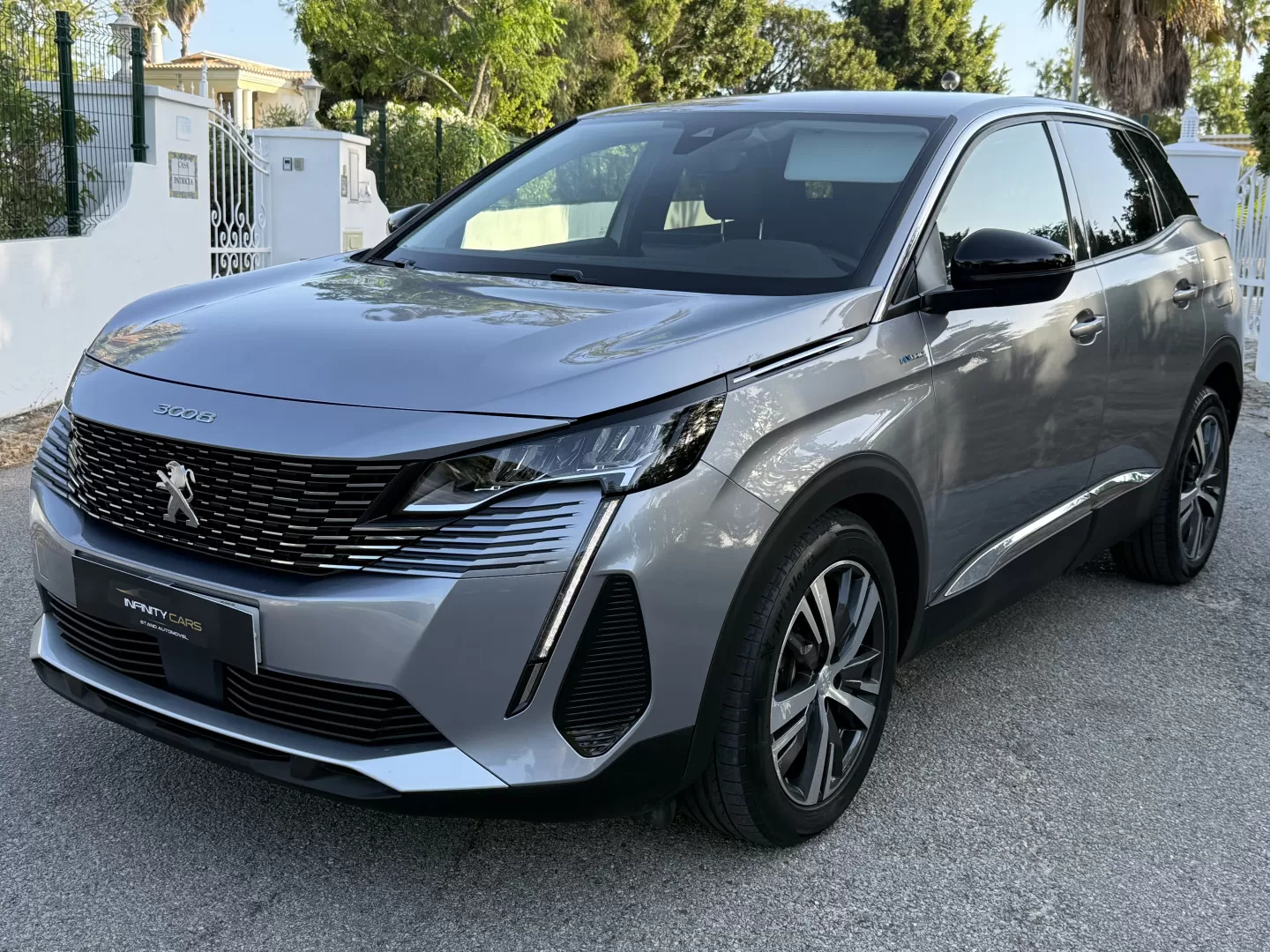 Peugeot 3008 1.6 Hybrid Allure Pack e-EAT8